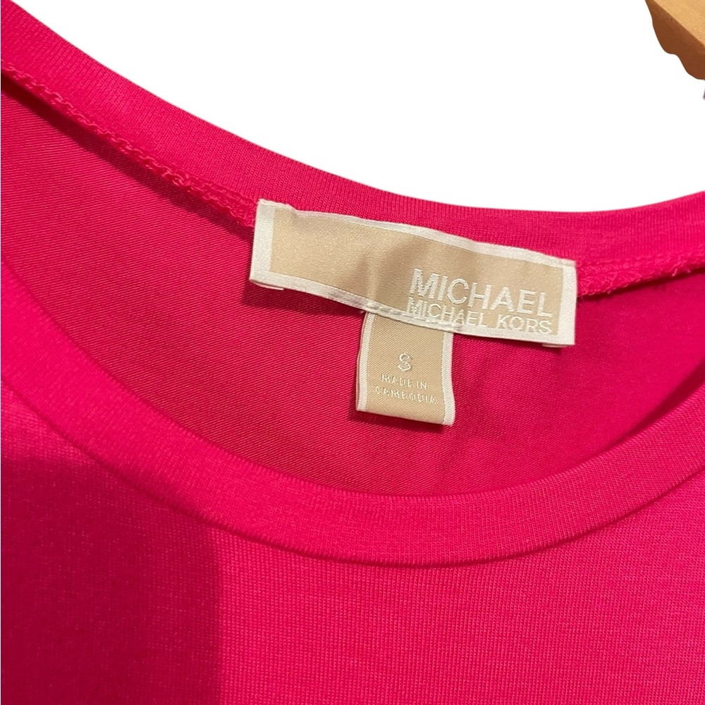 Michael Kors Hot Pink Sleeveless Blouse - Picture 3 of 4